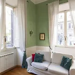 Vatican Luxury Three Bedroom Lägenhet *