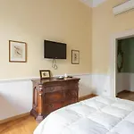 Lägenhet Vatican Luxury Three Bedroom *