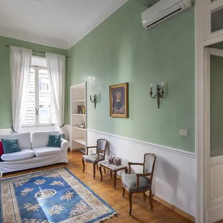 Vatican Luxury Three Bedroom * Roma